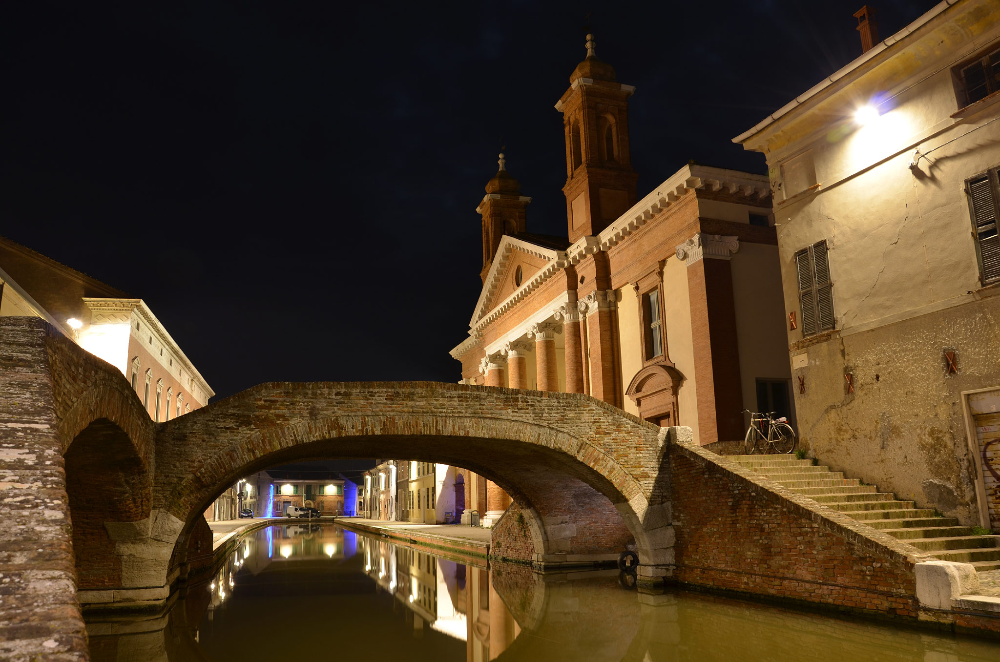 Comacchio (Photo license: CC BY-NC-SA 2.0)